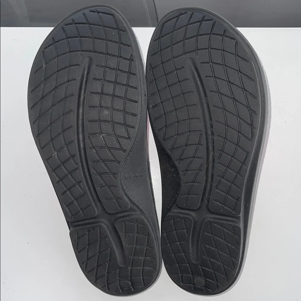 OOFOS OOahh Sport Recovery Slides